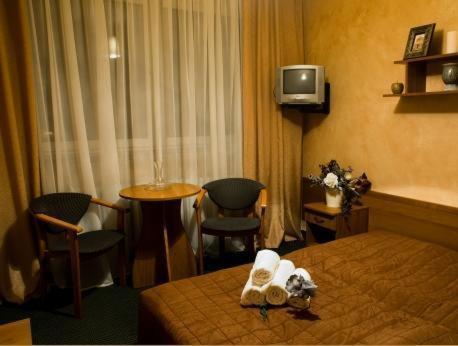 Silesia Hotel Międzybrodzie Bialskie Екстериор снимка